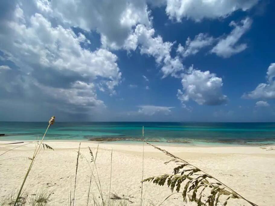 Beach'nbarefoot *